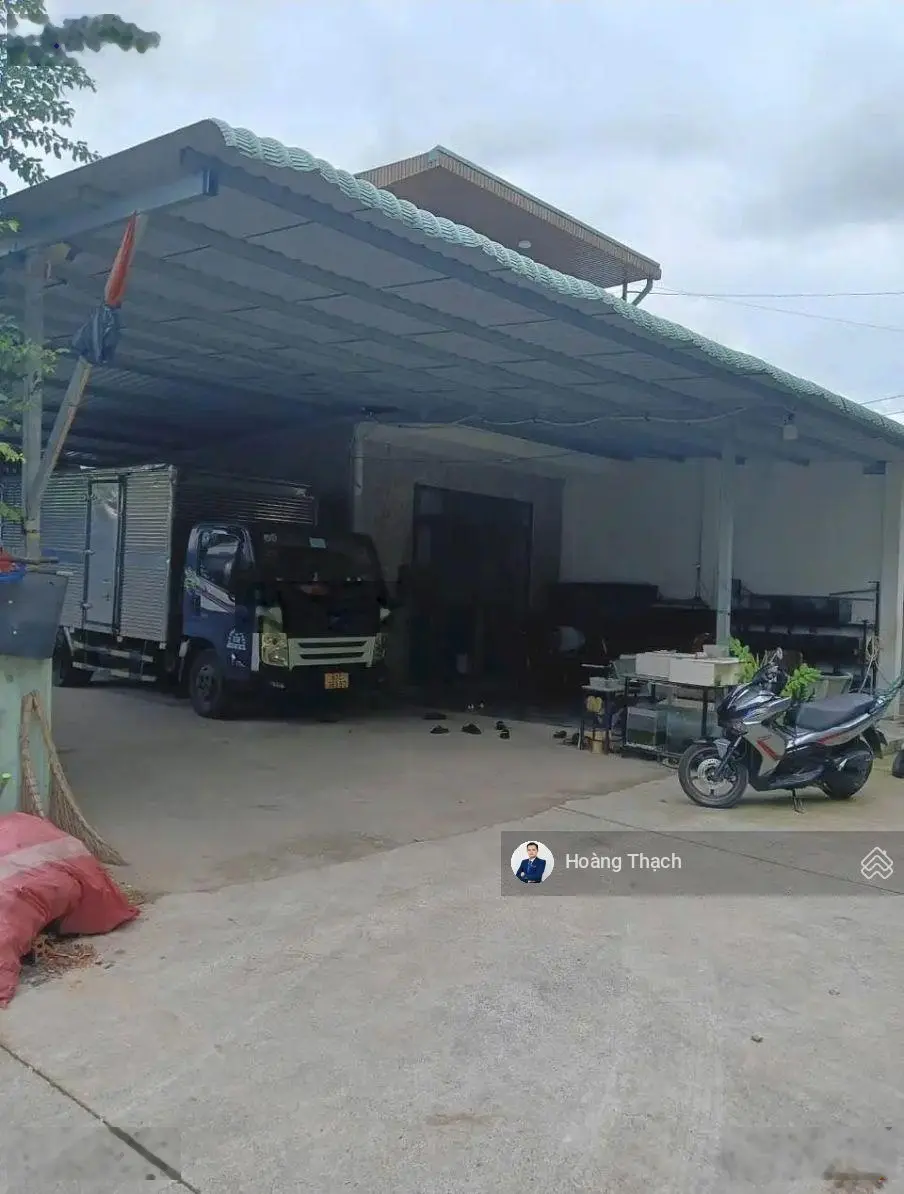 Chủ bán bán nhà Vĩnh Phú 1 trệt 1 lầu. DT 297.2m2 ngang 13m đường 6m giá rẻ