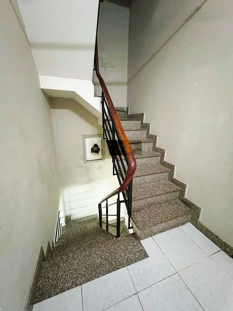 Bán nhà Âu Dương Lân, ngang 4, 65m2, mới đẹp, 4 tầng btct, pháp lý sạch, giá tốt, quận 8