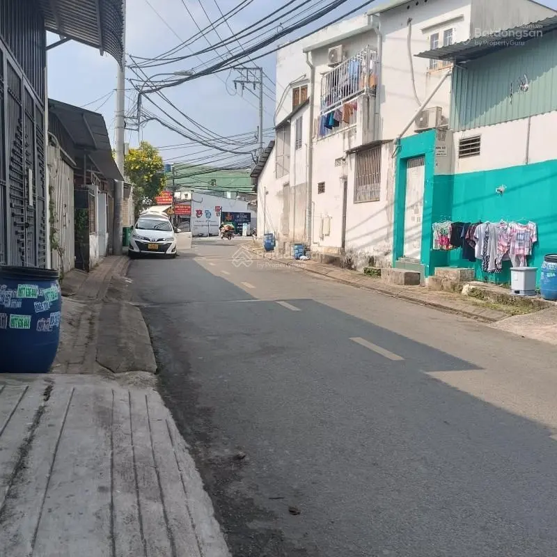 93m2 (4.5x21) nhà C4 đẹp, vuông, sát MT 494 Lê Văn Việt, Thủ Đức