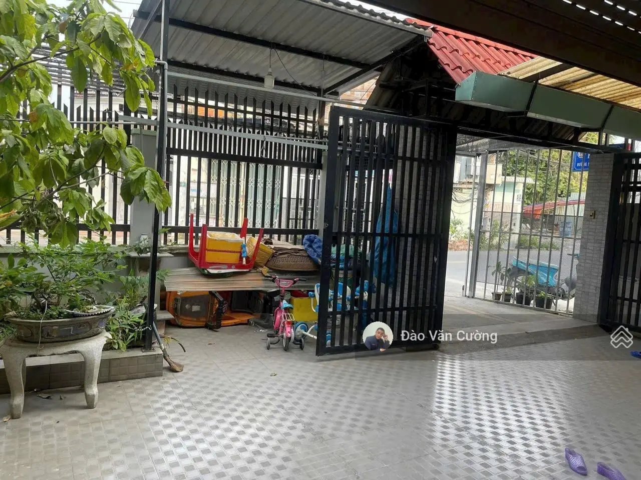 Nhà ngang 8m5 mặt tiền Nguyễn Đức Thiệu góc 2 mặt tiền diện tích sử dụng 134m2 sổ hồng riêng. Nhà