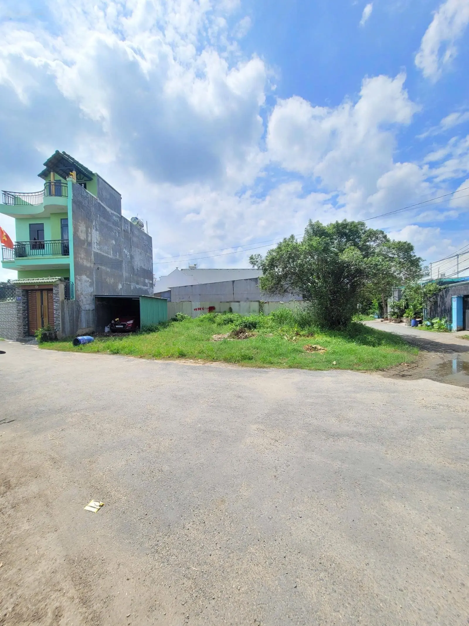 Bán Đất Làm Kho Xưởng, 313m2, Thổ Cư 200m, Xây Tự Do, Gần Trung Tâm Y Tế Dĩ An