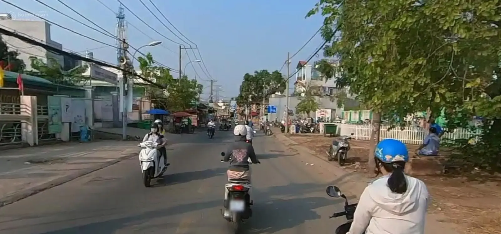 Cần bán lô đất MT Hoàng Hữu Nam, Long Thạnh mỸ, quận 9. Giá 1.8tỷ/90m2, sổ riêng, TC 100%, XDTD