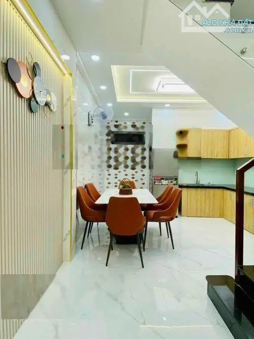 Nhà Mới Đẹp Tại Đường Hưng Phú, Phường 8, Quận 8, DT: 76m2./2tỷ800 Hẻm 8m ,sổ hồng riêng chính chủ