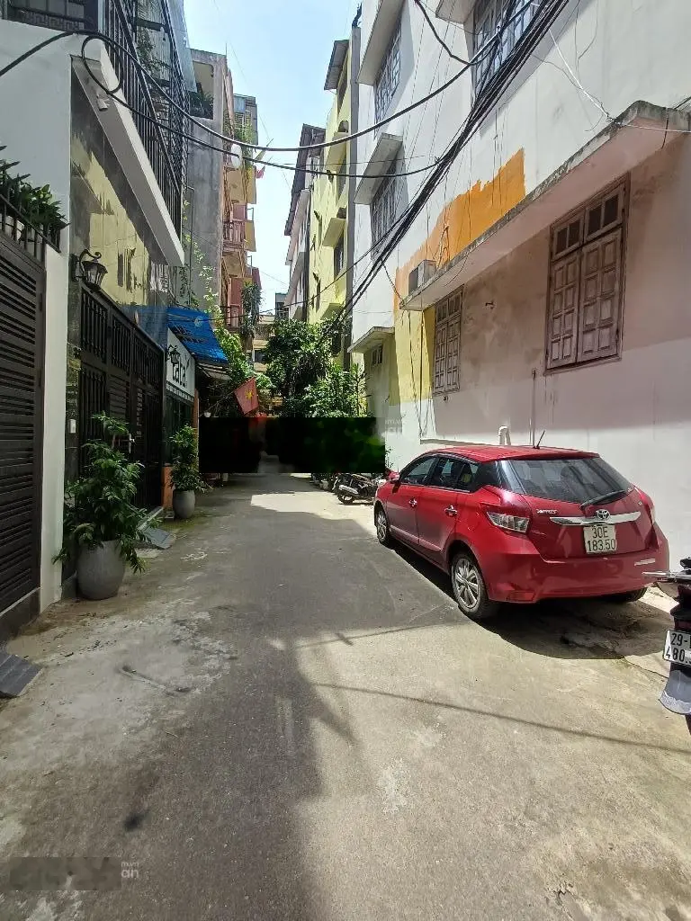 Bán nhà đẹp tây sơn, phân lô - ô tô đỗ cửa thang máy tặng nội thất xịn, 52,3 m2, giá 15,85 tỷ.
