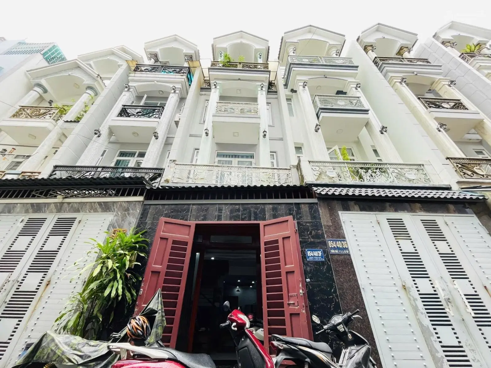 Bán nhà đúc 3.5 tấm hẻm 854/40/3F Thống Nhất P15 hxh 5m 4pn 4wc nhà mới đẹp
