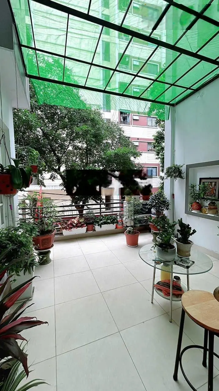 Nhà đẹp nhất phố Nguyễn Văn Huyên Tô Hiệu 61m2 gara ô tô, đường trải nhựa 10m 5 tầng nhỉnh 16 tỷ