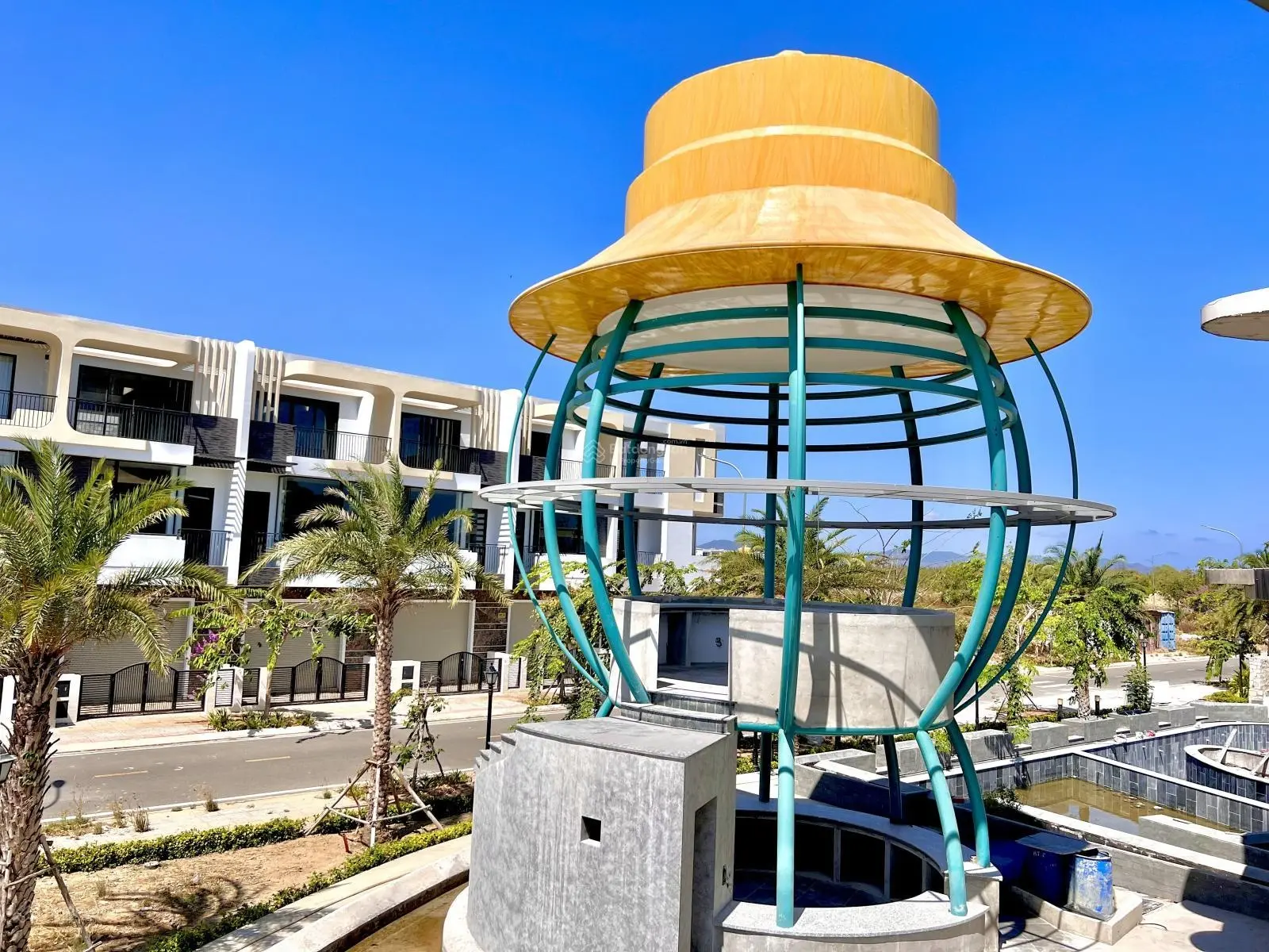 Dự án The Light City, giá tốt nhất từ chủ đầu tư từ 37tr/m2. Chiết khấu lên đến 10%. LH 0383 759 ***