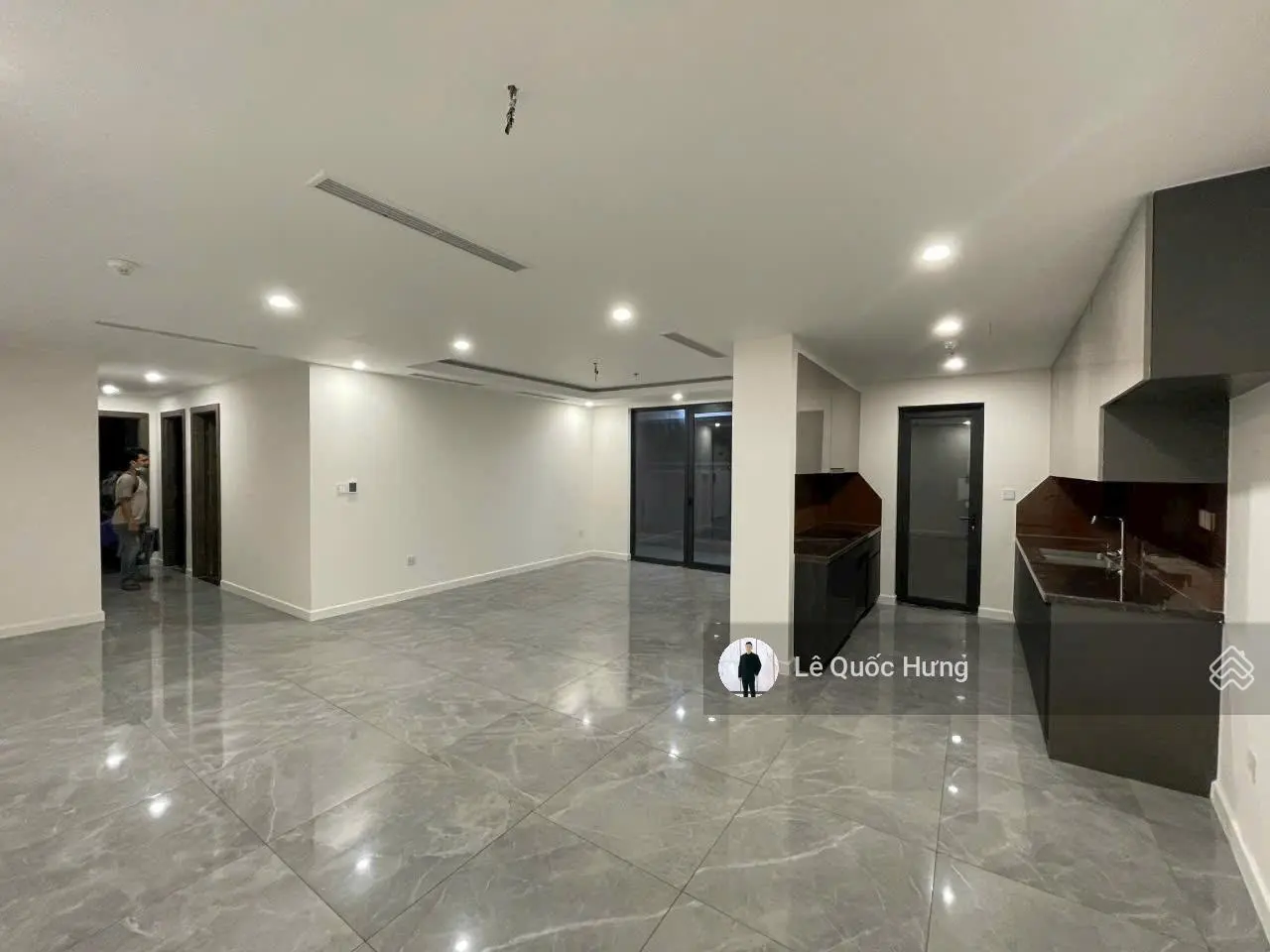 Bán Căn Hộ Sunshine Dimond River (3PN+2WC) DT 165m2 tầng cao view sông giá 11 tỷ. LH: 0903 705 ***