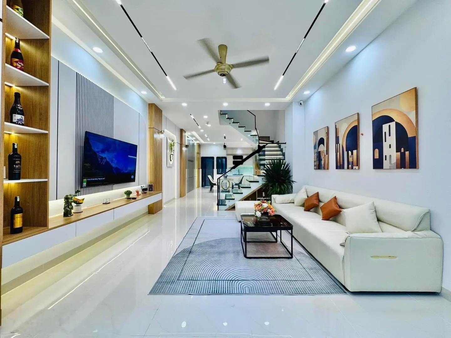Bán gấp nhà Chu Văn An, p12, Bình Thạnh. Dt 54m2. Giá 2,2 tỷ. SHR