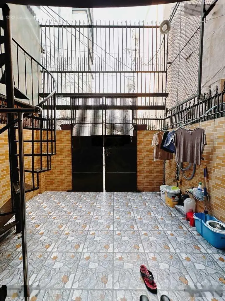 HẺM 6M ĐƯỜNG ĐOÀN VĂN BƠ , KHÔNG QUY HOẠCH , NỞ HẬU ,81M2 , GIÁ 7,4 TỶ