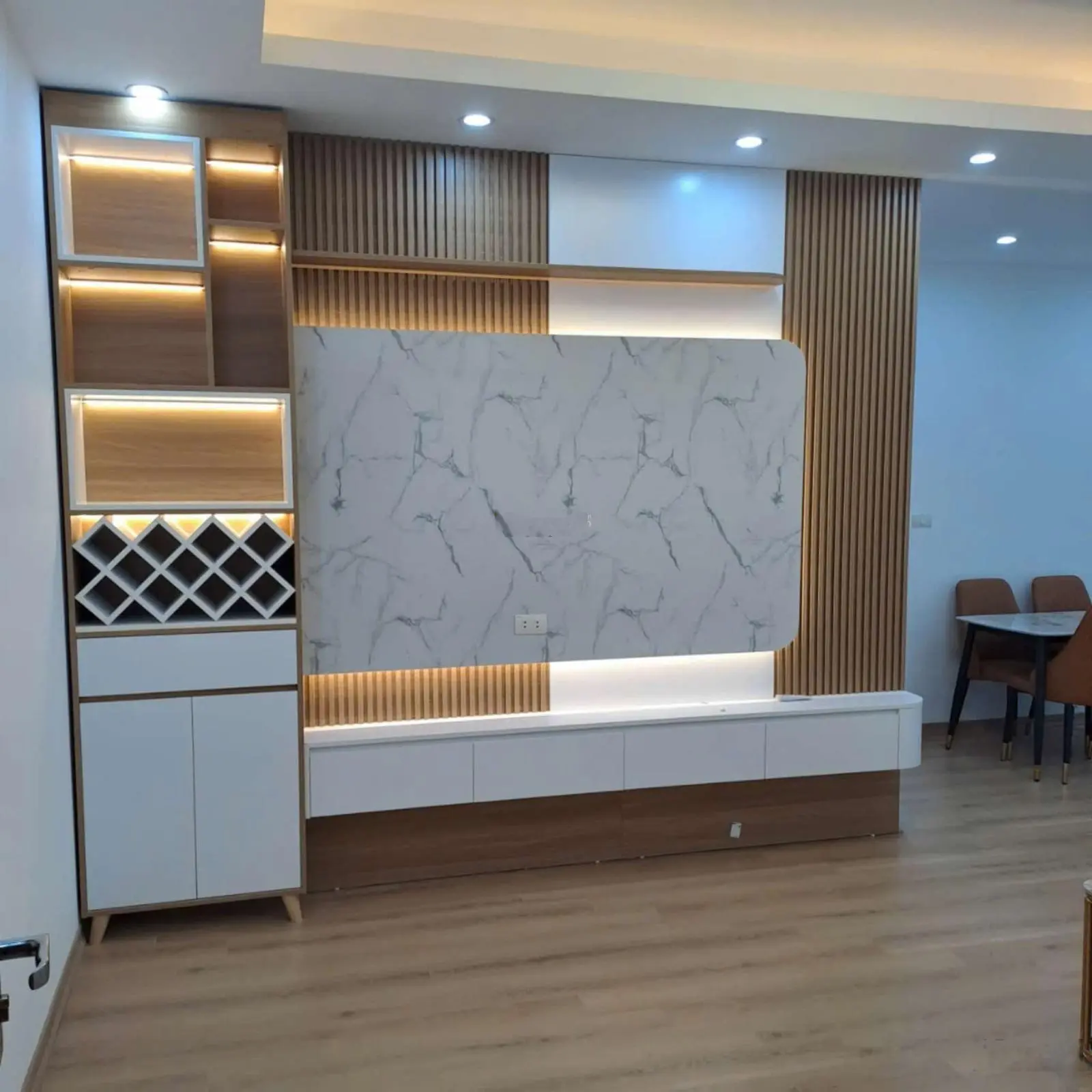Bán nhanh căn góc 68m2 Ct6A - Xa La, tầng thoáng mát, đủ đồ, sổ đỏ chính chủ giá 2.X tỷ