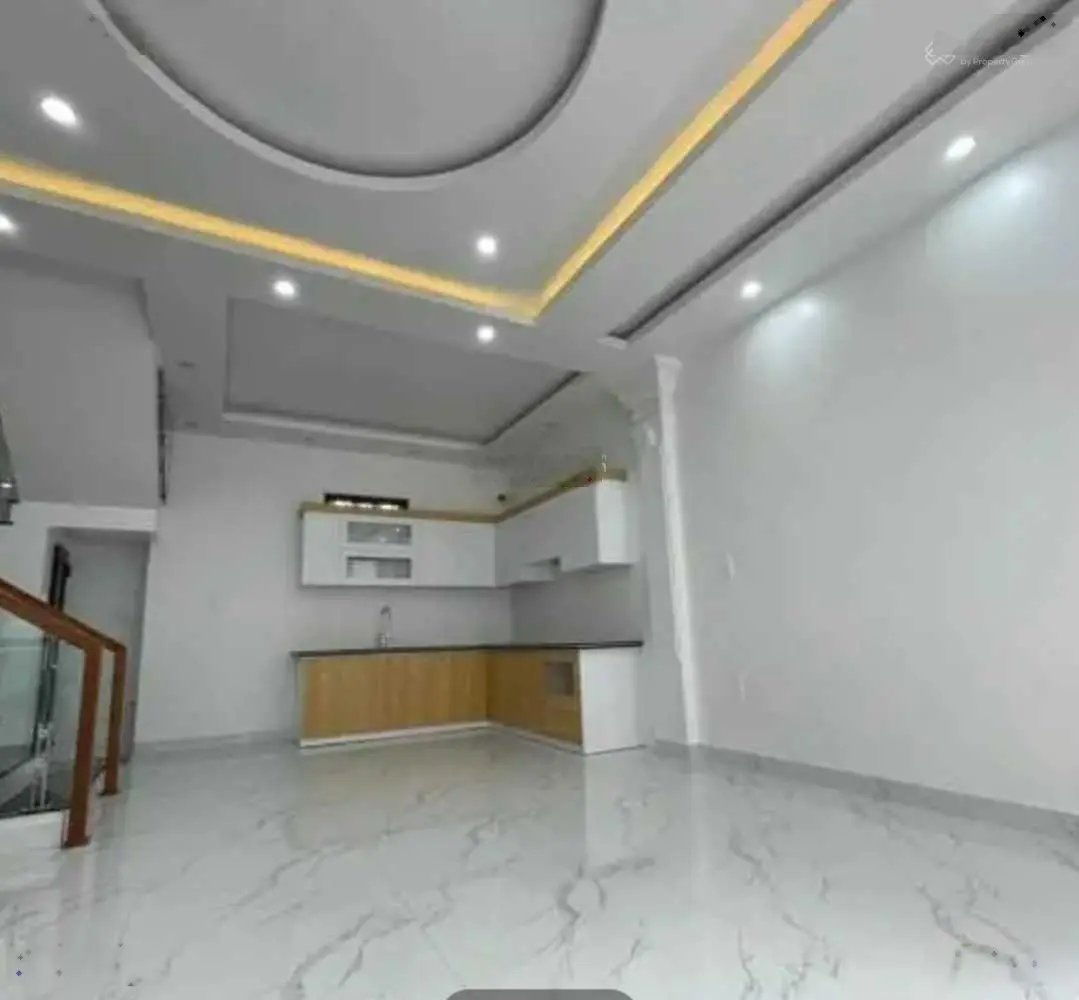 Giảm 1tỷ .nhà mặt tiền Hoàng Diệu nối DS.nhà 2 tầng _ ngang 6m._Diện tích :140 m2