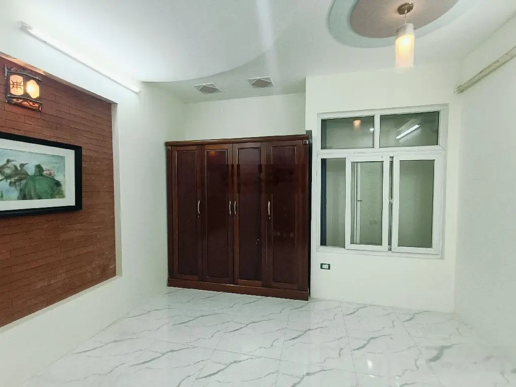 Bán nhà phố vip Yên Lạc, ngõ ô tô, thông 2 đầu, vị trí siêu đắc địa, kinh doanh đỉnh, giá hợp lý