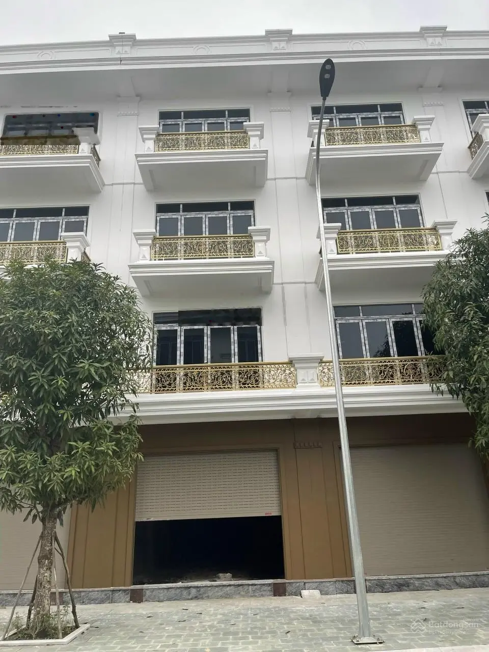 Bán nhà 5 tầng mặt đường đôi Đại lộ CSEDP rộng 34m, Phường Quảng Thắng. Bao sang tên sổ