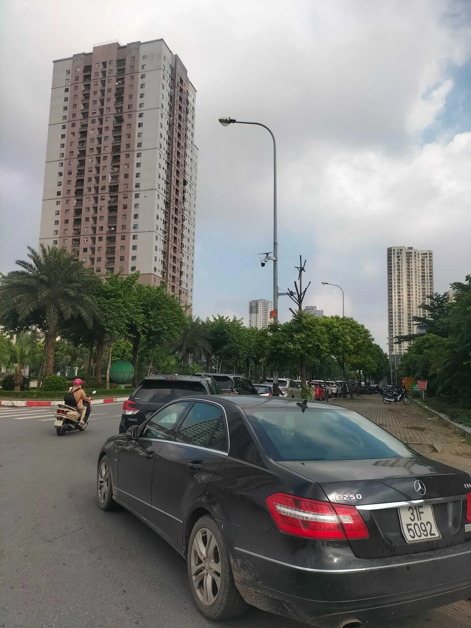 Liền kề Văn Phú, Hà Đông diện tích 50 m2, 4 tầng nhỉnh 7 tỷ. Ô tô tránh, ở và kinh doanh