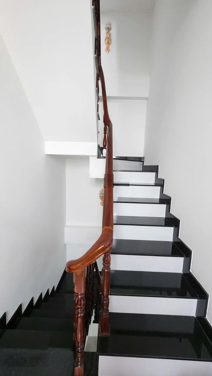 Nhà đẹp ở ngay, 5 tầng, 4PN, ngang 6m, HXH, Linh Xuân, Thủ Đức, giá 5.x tỷ