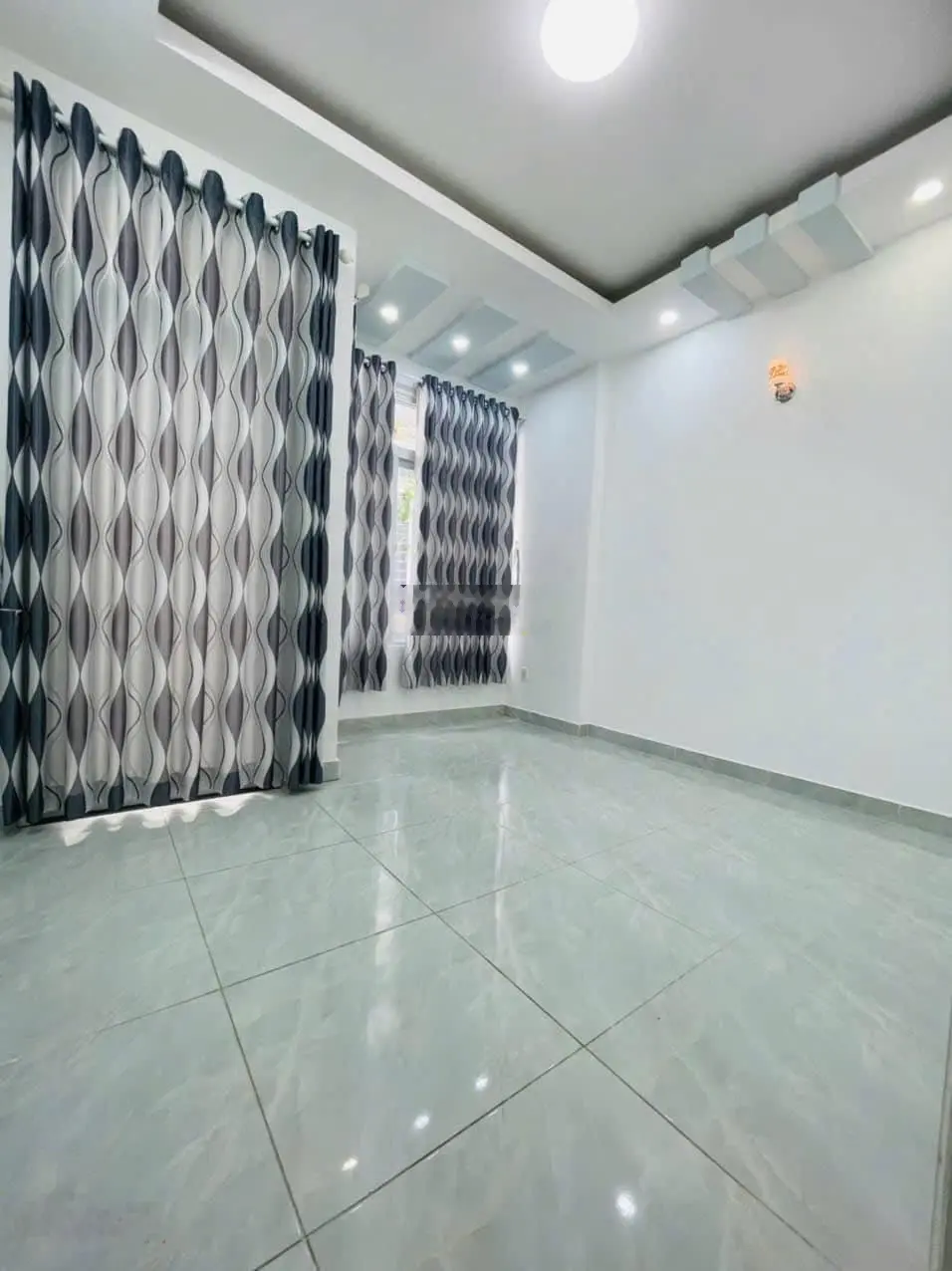 Chủ ký gửi cần bán nhà Mê Linh, Phường 13, Bình Thạnh - Giá:3tỷ970/68m2. 2 lầu, pháp lý chuẩn.