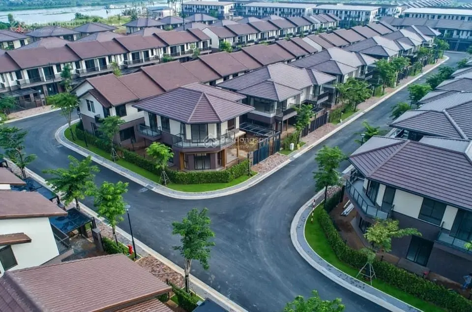 Bán căn GÓC BÌA nhà phố Waterpoint. Hoàn thiện xây dựng. LH xem nhà