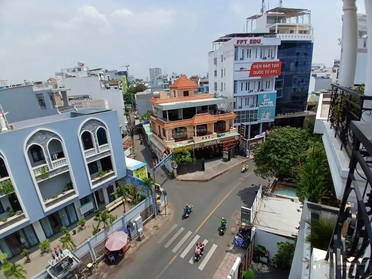 Bán nhà MT Lê Đại Hành, Quận 11 ngang 10m, nhà 6 tầng, HĐT: 120 triệu/tháng. Gía 54 tỷ