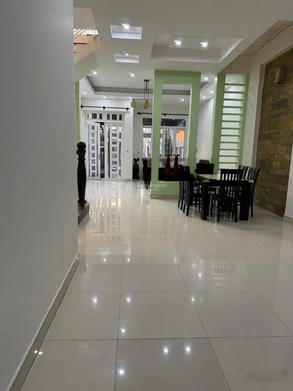 Bán nhanh nhà mặt phố đường số 6 siêu đẹp khu kinh doanh sầm uất : 0933352944