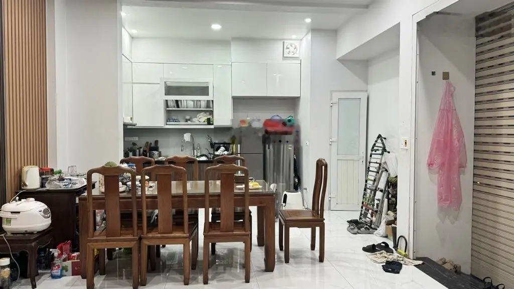 Sát phố diện tích rộng thiết kế đẹp giá tốt