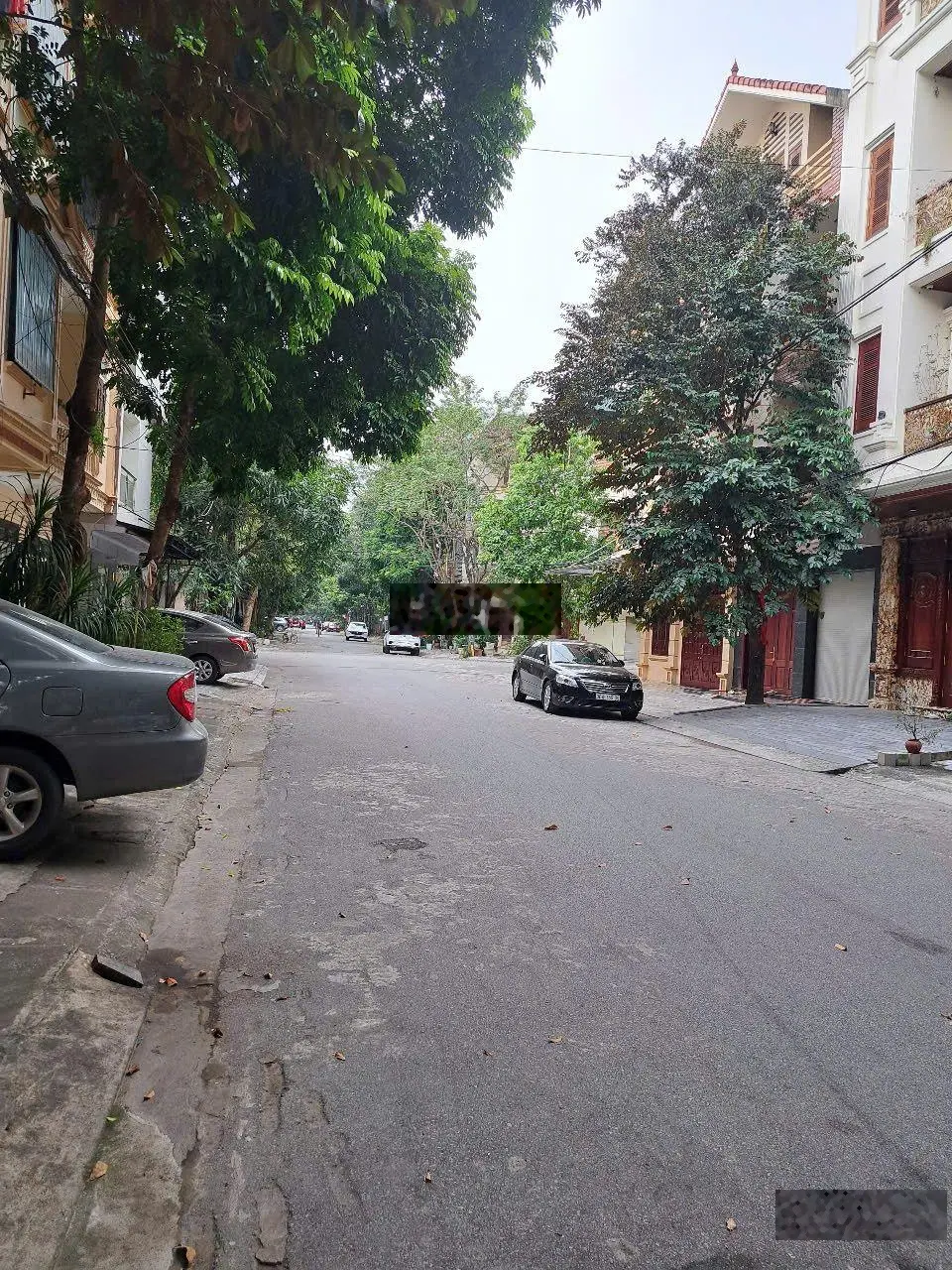 Bán nhà mặt phố đường Lý Thái Tông, giá tốt 4,74 tỷ VND, diện tích 54m2, hướng Đông