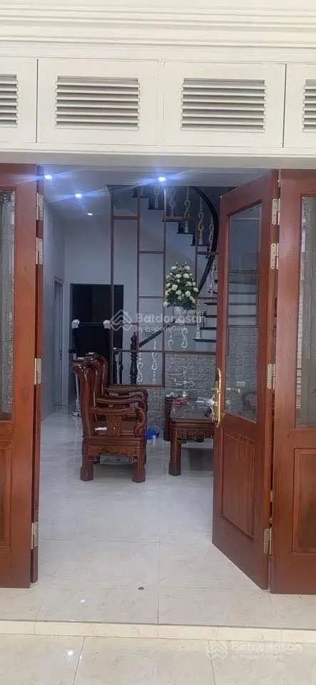 Chính chủ cần bán căn nhà rộng hiếm ở Ngô Gia Tự - Đức Giang - Long Biên