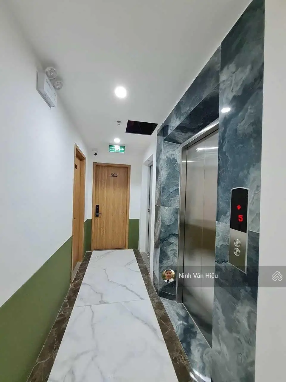 Chính chủ gửi bán tòa nhà dịch vụ 10 tầng tại Âu Cơ, Tây Hồ, Hà Nội