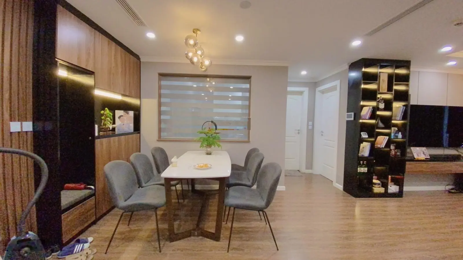 Bán chung cư 2 ngủ 2 wc 3,x tỷ Bắc Hà Lucky 30 Phạm Văn Đồng - Cầu Giấy - ở luôn 0987 063 ***