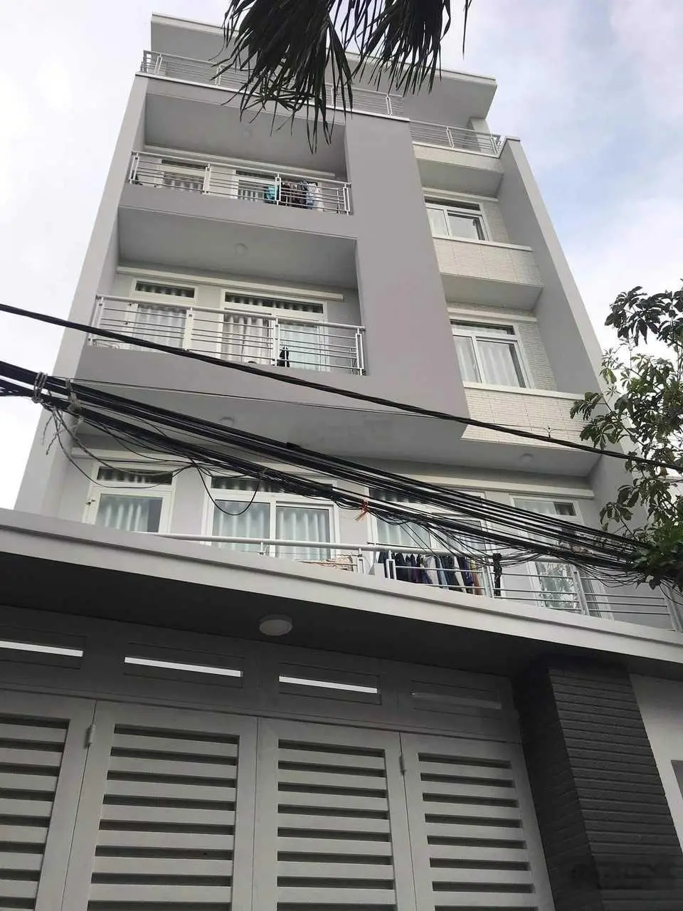 Bán tòa căn hộ 28 phòng gần Cao đẳng Công Thương, Tăng Phơn Phú B thu nhập 80tr/tháng