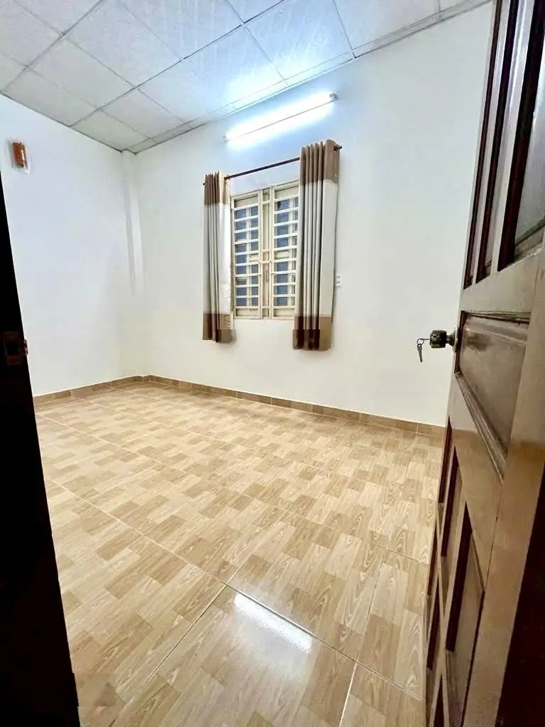 Siêu phẩm nhà 3 tầng - DTSD 120m2 khu vip TNPB B đường ô tô tránh 6m gía nhỉnh 5 tỷ