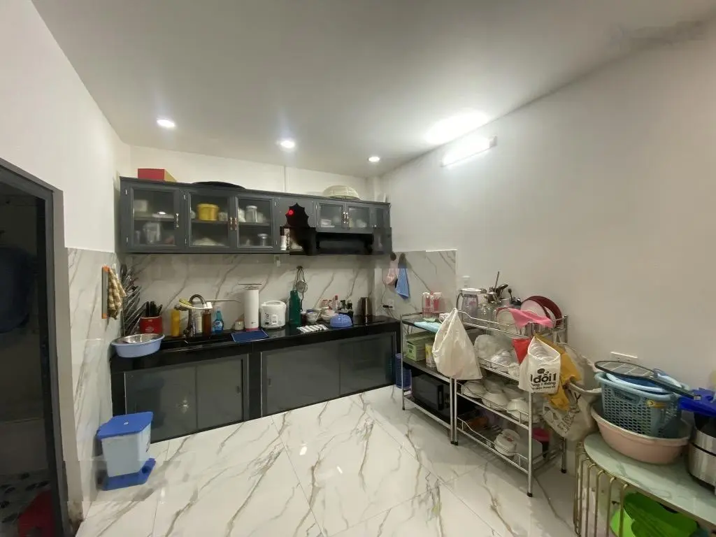Khu hiếm nhà bán _ tt linh chiểu thủ đức _2 tầng._ dt: 4,1m15m
