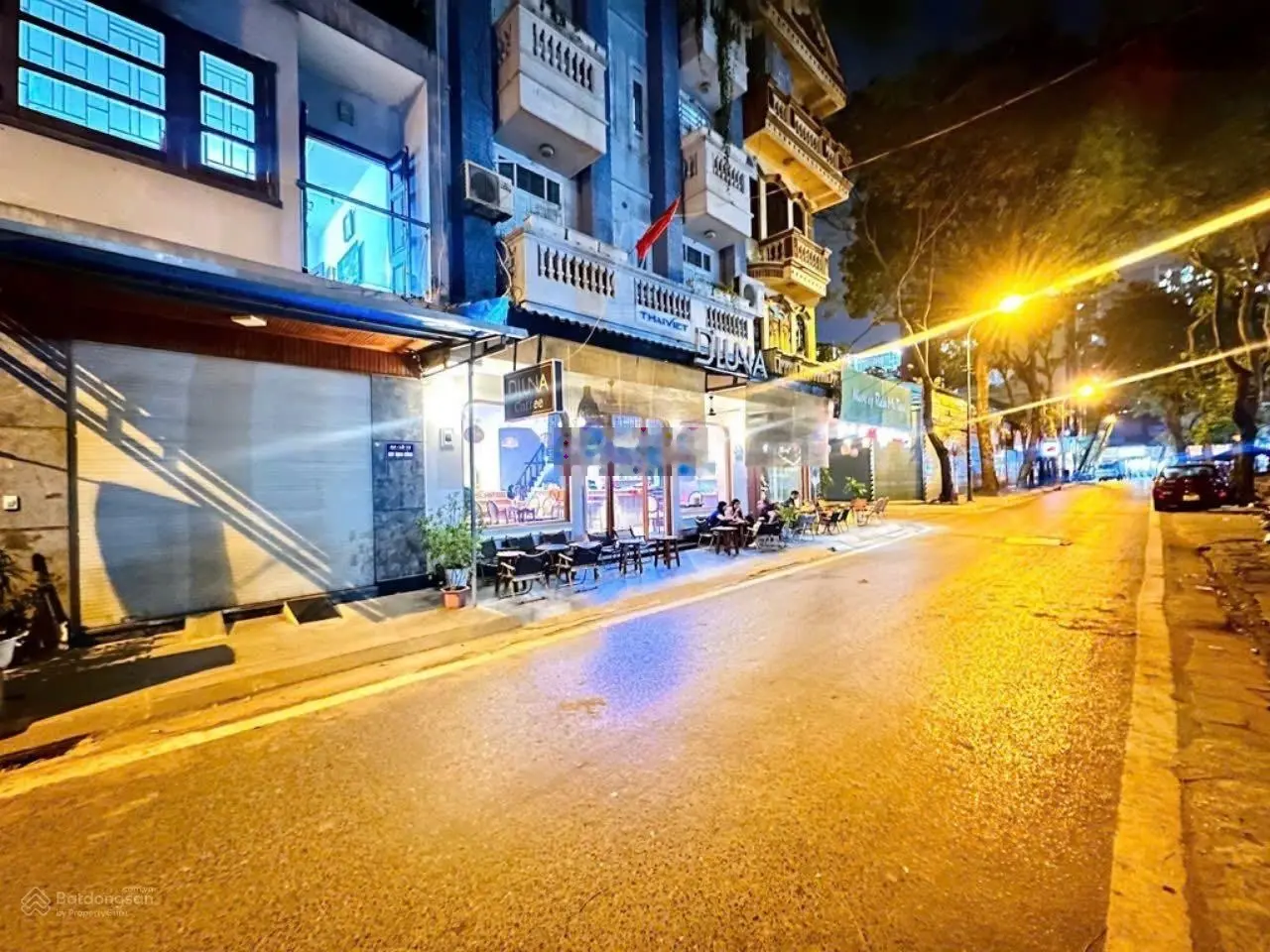 Bán nhà 4 tầng mặt phố Đặng Xuân Bảng rộng 12m kinh doanh sầm uất - vỉa hè ôtô dừng đỗ