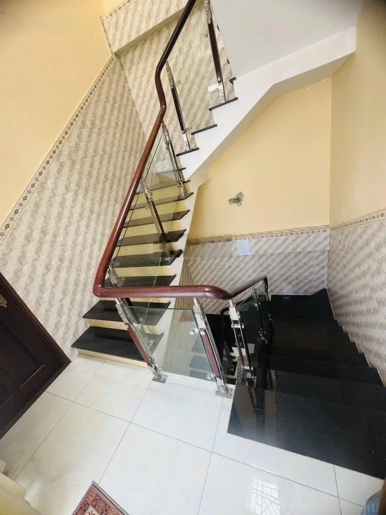 Nhà bán góc 2MT, sát Kinh Dương Vương, Tên Lửa, Bình Tân, đường 12m, 4x21m TN trên 40tr/th, 4 tầng