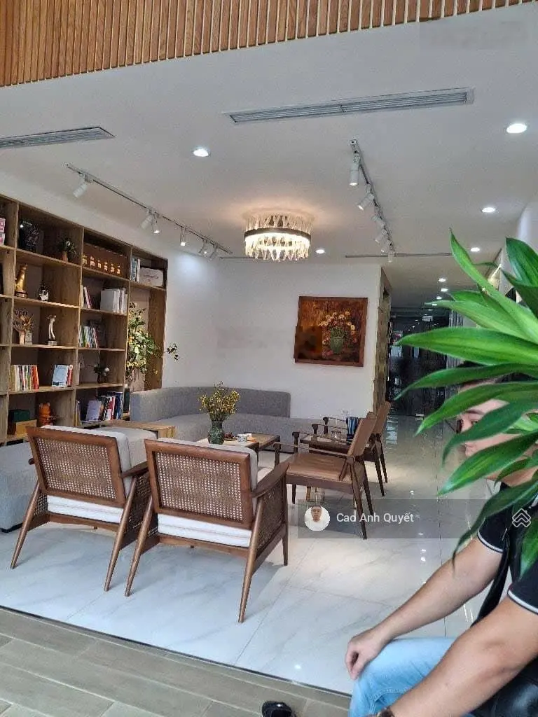 Bán nhà 86m 7T mặt phố quận Đống Đa MT 5,4m vỉa hè 48,5 tỷ Trung Phụng