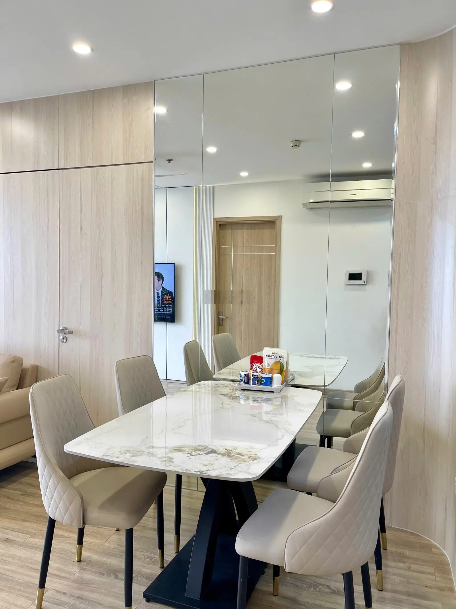Chính chủ bán căn 2 phòng ngủ chung cư Star Tower 283 Khương Trung, Thanh Xuân 3,7 tỷ