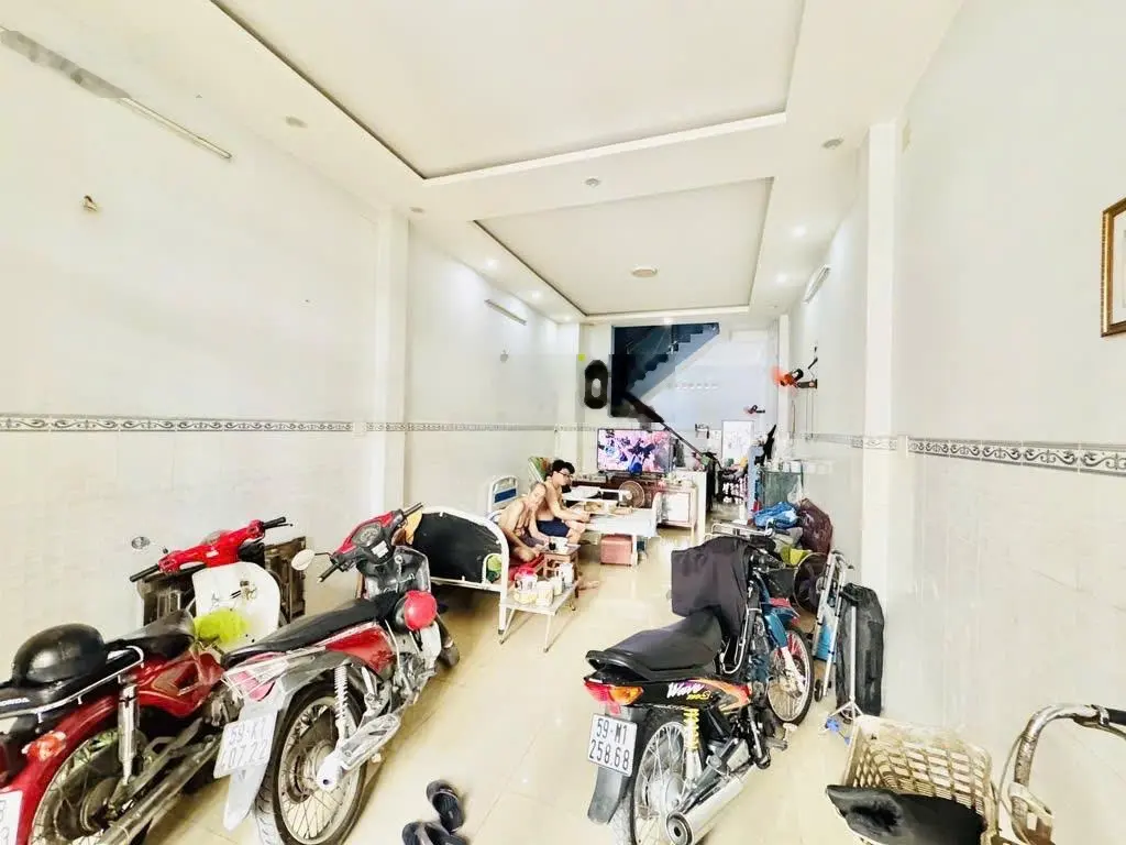 Bán nhà mã lò 4x20m, 1 trệt 3 lầu sân thượng, hẻm 6m, giá 6.5 tỷ - nhà cực đẹp, giá cực rẻ