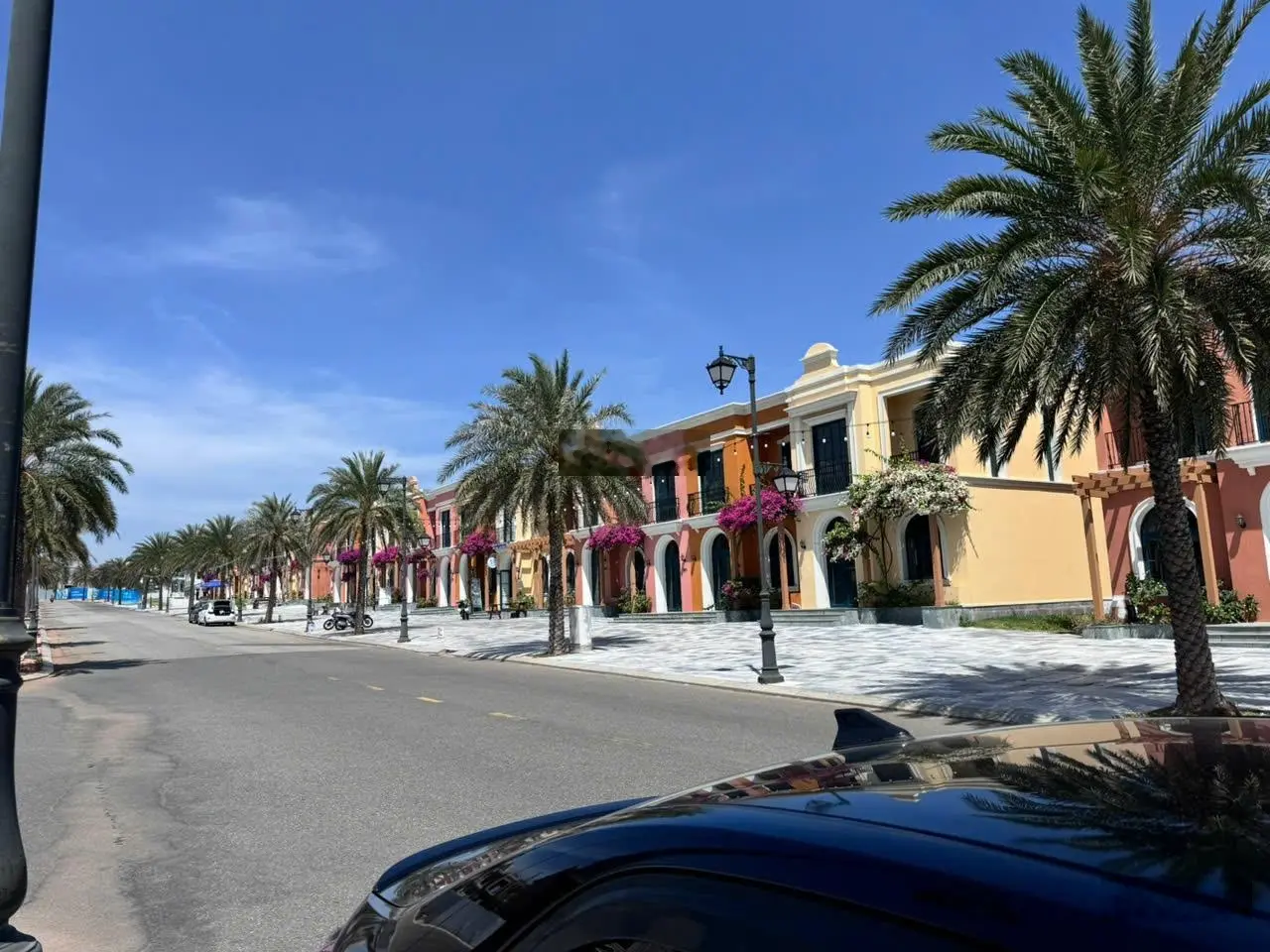 Chuyển nhượng Shophouse trục đường Miami xuyên Florida1 Giá: 5 tỷ (Bao thuế phí). LH: 0966765282