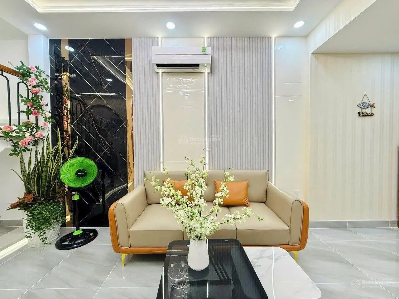 Nhà đẹp, mua xong dọn vào ở ngay Minh Phụng, Quận 6. Giá: 2 Tỷ 450 / 52m2. Sổ hồng riêng chính chủ
