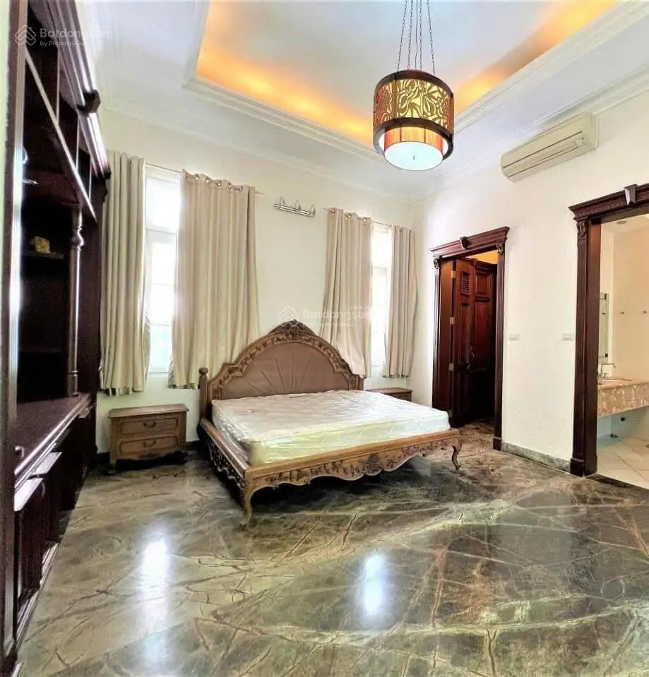 Định cư bán gấp BT ngay Nguyễn Văn Hưởng 12x27 CN 308m2 hướng ĐN trệt 2 tầng chỉ 53 tỷ sẵn HĐT