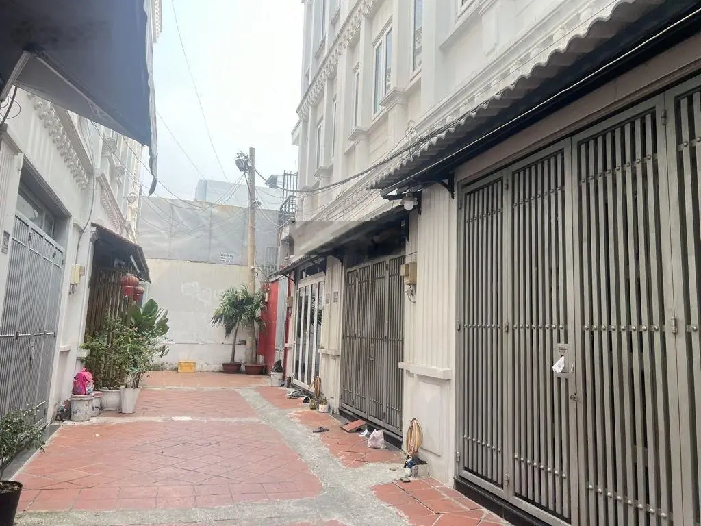 Bán nhà khu VIP Kha Vạn Cân, gần chợ Thủ đức, Phạm Văn Đồng. 52m2 hai tầng giá 4,6 tỷ