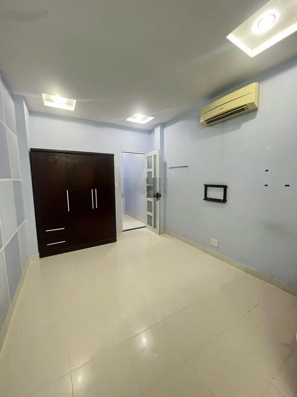 Bán nhà phố hẻm đường Nguyễn Tuyển P. Bình Trưng Tây Quận 2. (3,1m x 18,2m). Hướng Tây Bắc