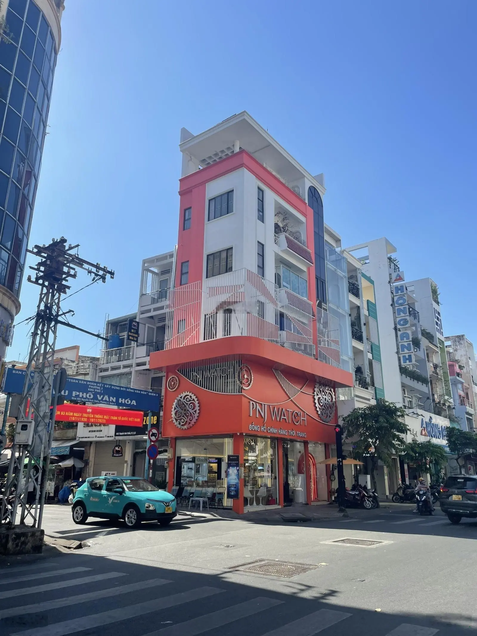 Bán mặt tiền CMT8, P6, Q3 - DT: 6.3 x 25m, 158m2 - 4 tầng - HĐT 150 triệu