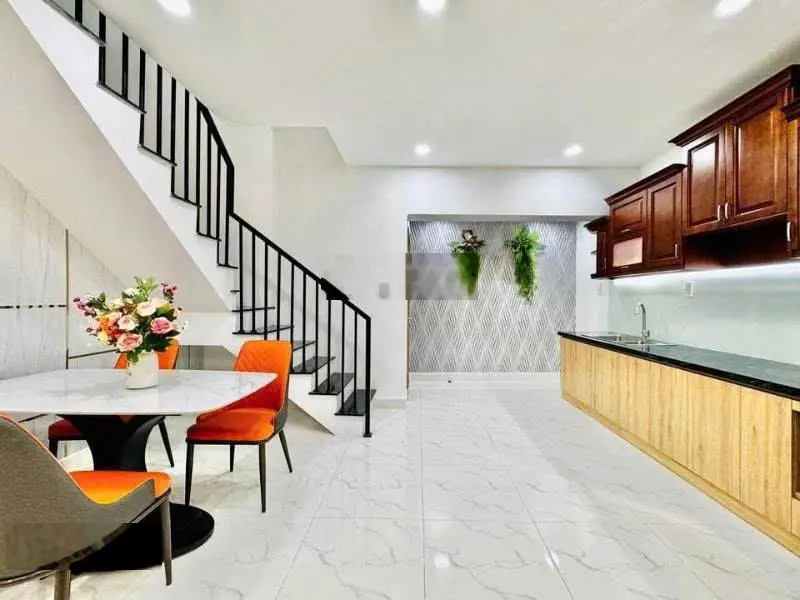 Bán nhà Nguyễn Kiệm, Gò Vấp 55m2 giá 3 tỷ 820, sổ hồng riêng