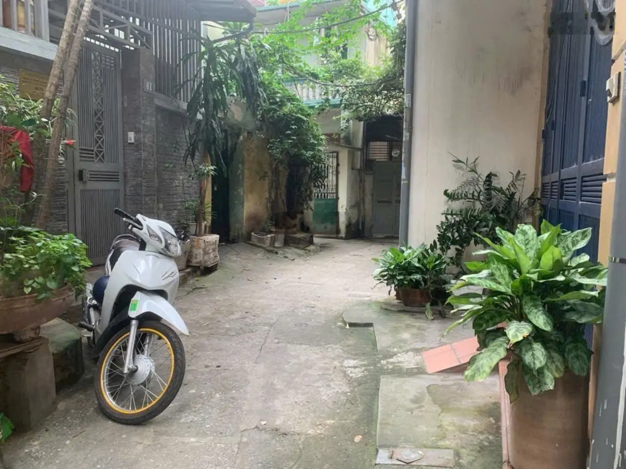 Nhà đẹp Cầu Đất-Hoàn Kiếm ngõ rộng thông sổ vuông vức giá chỉ 7.1 tỷ tiện ích bao trùm