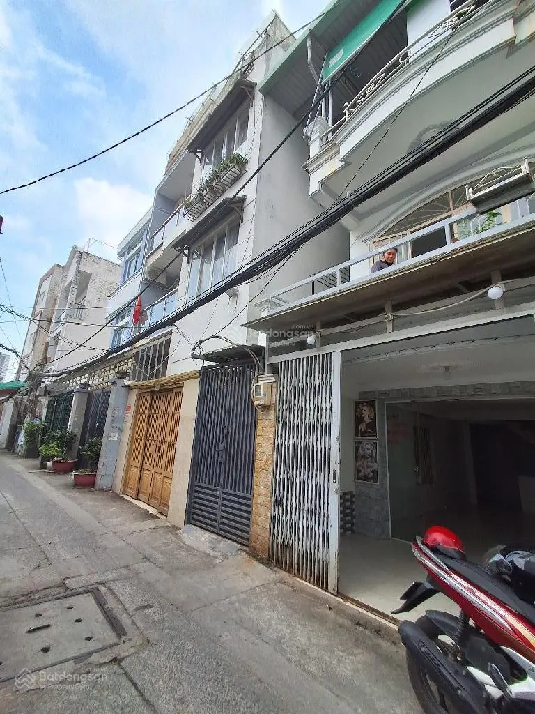 Dương cát lợi - tt nhà bè - hxh-nhà 4 tầng - 7,1m2- ngủ trong nhà- chỉ 6,8 tỷ