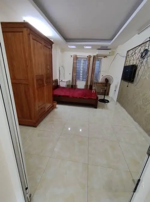 Bán nhà lĩnh nam 35m2x5tầng- 3 ngủ - mới đẹp - cách ô tô tránh chỉ 10m- giá tốt