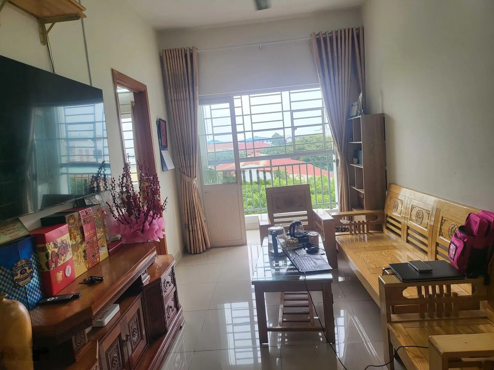 Bán căn hộ 2PN2WC 57m2 tại CC Thanh Bình Thuận An, BD, sổ hồng riêng, view công viên nhà đẹp ở ngay