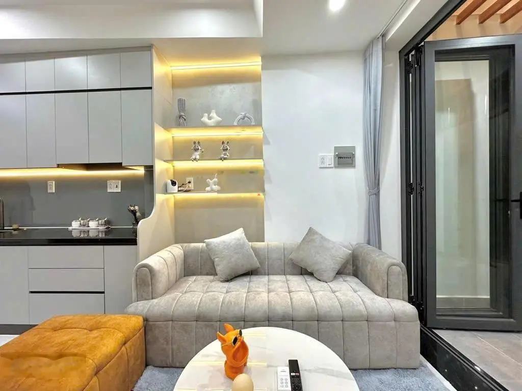 Bán nhà Tô Hiến Thành, Quận 10, DT 60m2, SHR, sẵn HĐ thuê, SHR