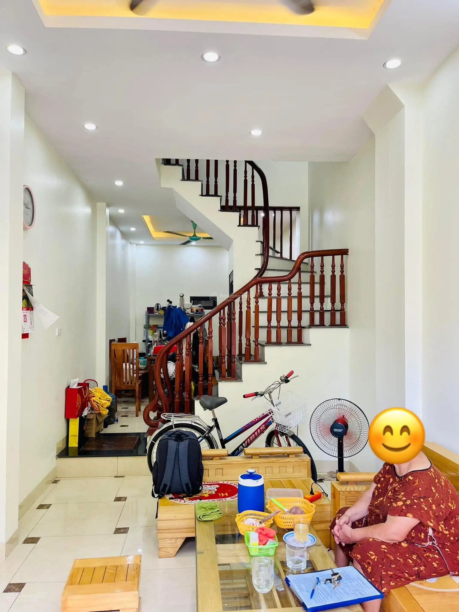 Bán nhà Tây Mỗ giá chỉ 4,25 tỷ diện tích 45m2 - 5 tầng - 4 PN - cách ô tô 30m, ngõ rộng thoáng
